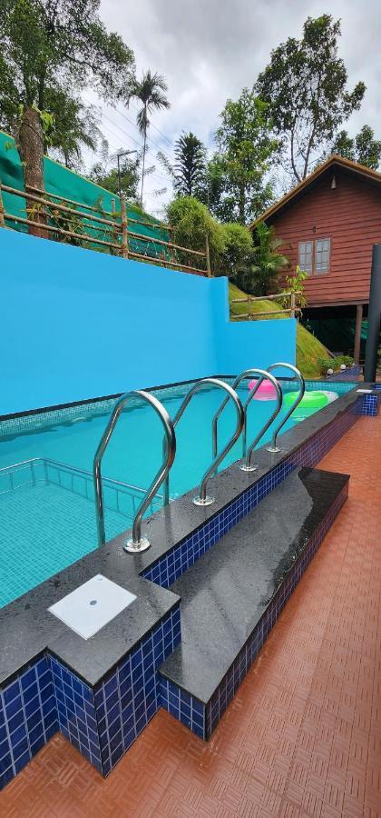 Wayanad Doubletree Villa Vythiri Luaran gambar